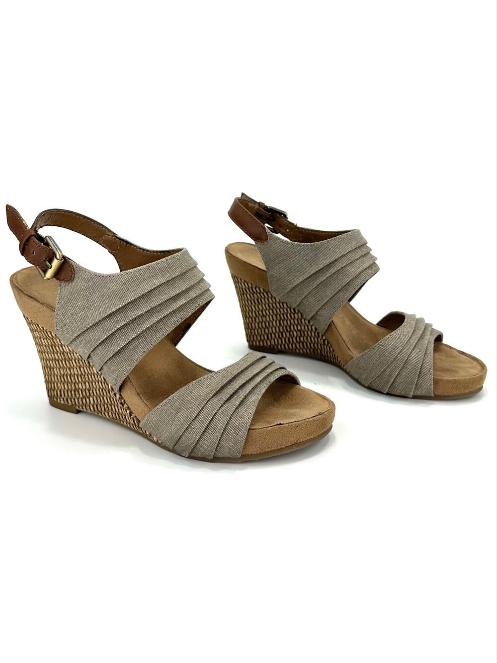A2 Aerosoles May Plush Wedge Sandal Sz 7M Tan Platform Slingback Padded Footbed